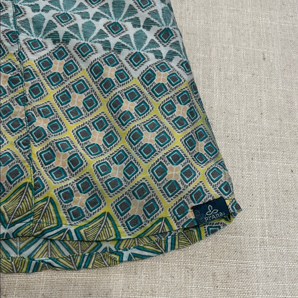 Prana Skirt Women’s 12 Blue/Green Dragonfly Isadora Patchwork Lightweight - Picture 10 of 12